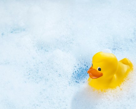 Lucky Dip: Hot Baths Could Help You Train Better In Summer | Men's Fitness UK
