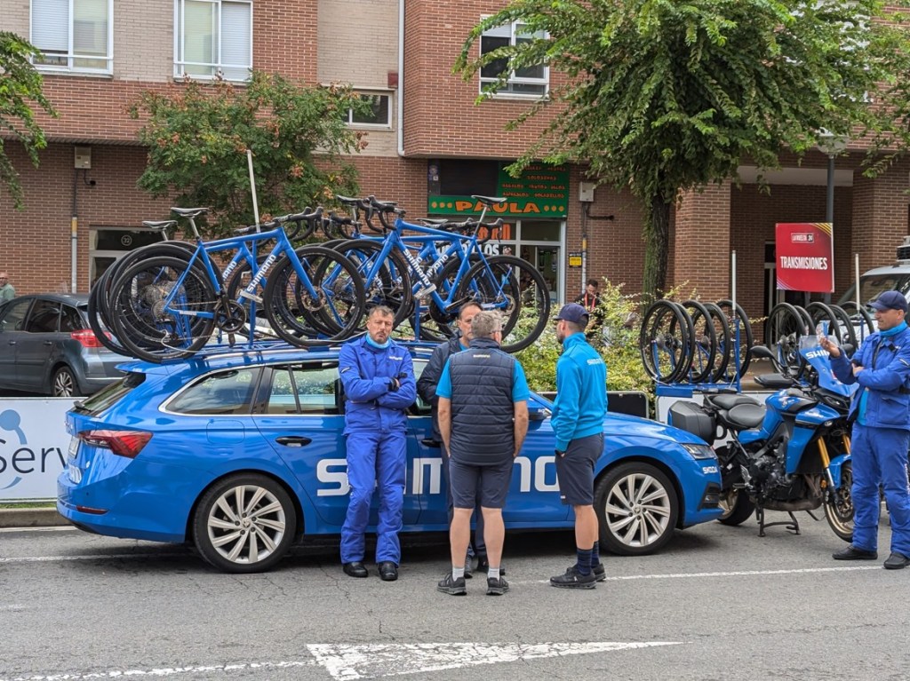 Shimano neutral service car with bikes on the roof